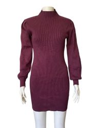 Плетена дамска рокля с поло яка M