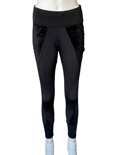 Дамски ежедневен клин AVIA M