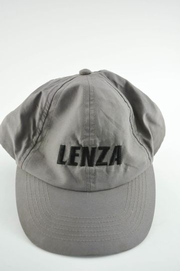 Шапка с козирка Lenza