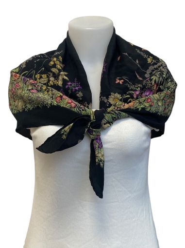 Дамски шал MANTERO