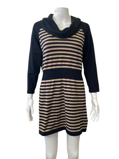 Дамска рокля METAPHOR XL