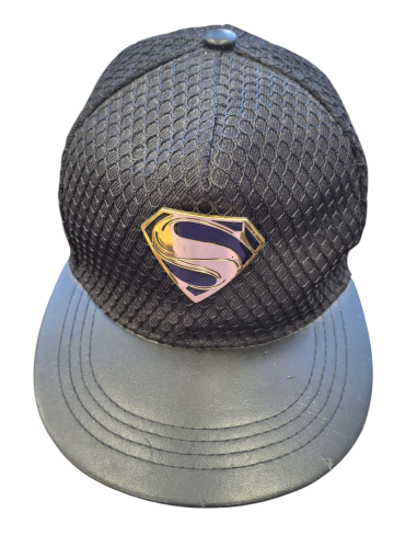 Шапка с козирка SUPERMAN HIP HOP