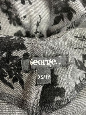 Дамска рокля GEORGE. XS/TP