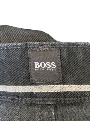 Мъжки дънки  HUGO BOSS  W32