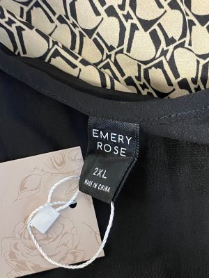 Дамска рокля EMERY ROSE 2XL