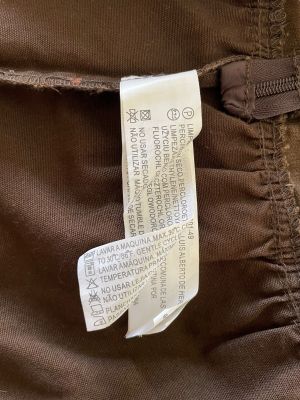 Дамска пола с цип L