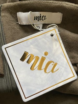 Дамска пола с цип и цепка MIA M