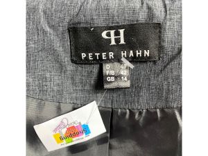 Дамски елек с джобчета и цип PETER HAHN M