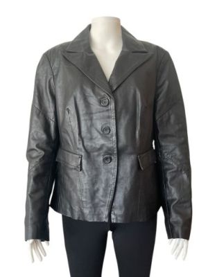 Дамско кожено яке с джобчета и копчета PETER HAHN XL