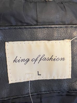 Дамско кожено яке с капси, джобове и ципове KING OF FASHION L