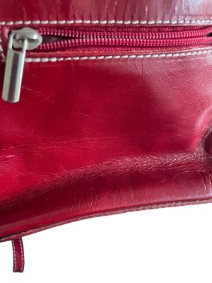 Малка кожена дамска чанта CA