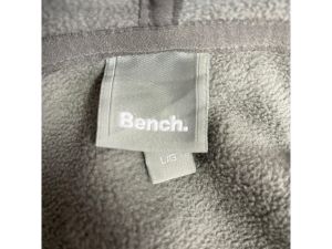 Мъжки ватиран суичър с качулка BENCH L