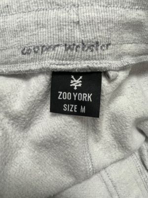 Дамско спортно долнище ZOOYORK M