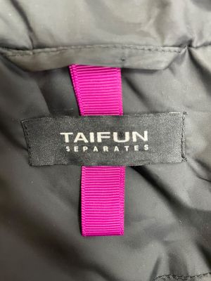 Дамско зимно яке TAIFUN S