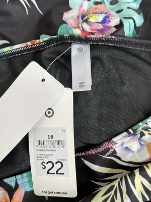 Дамско долнище на бански TARGET L