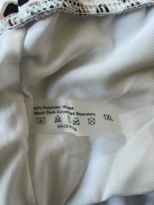  Дамско долнище на бански XL