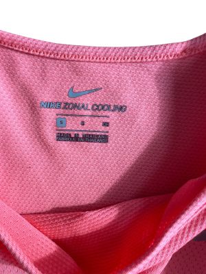 Дамска тениска NIKE S
