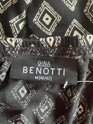  Дамска блуза с къс ръкав GINA BENOTTI M