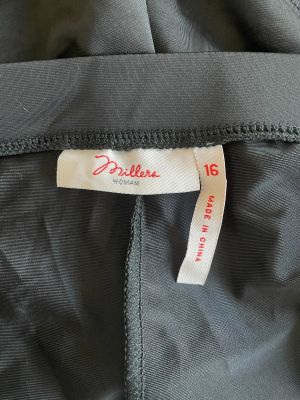 Дамско долнище на бански MILLERA XL