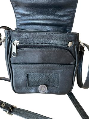 Дамска чанта от естествена кожа